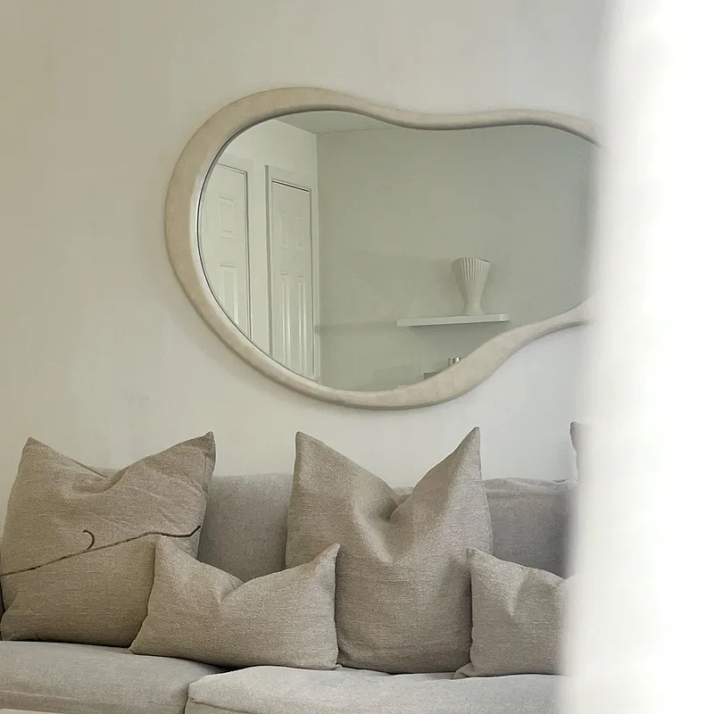 Miroir ARCURVA Overmantle — Béton